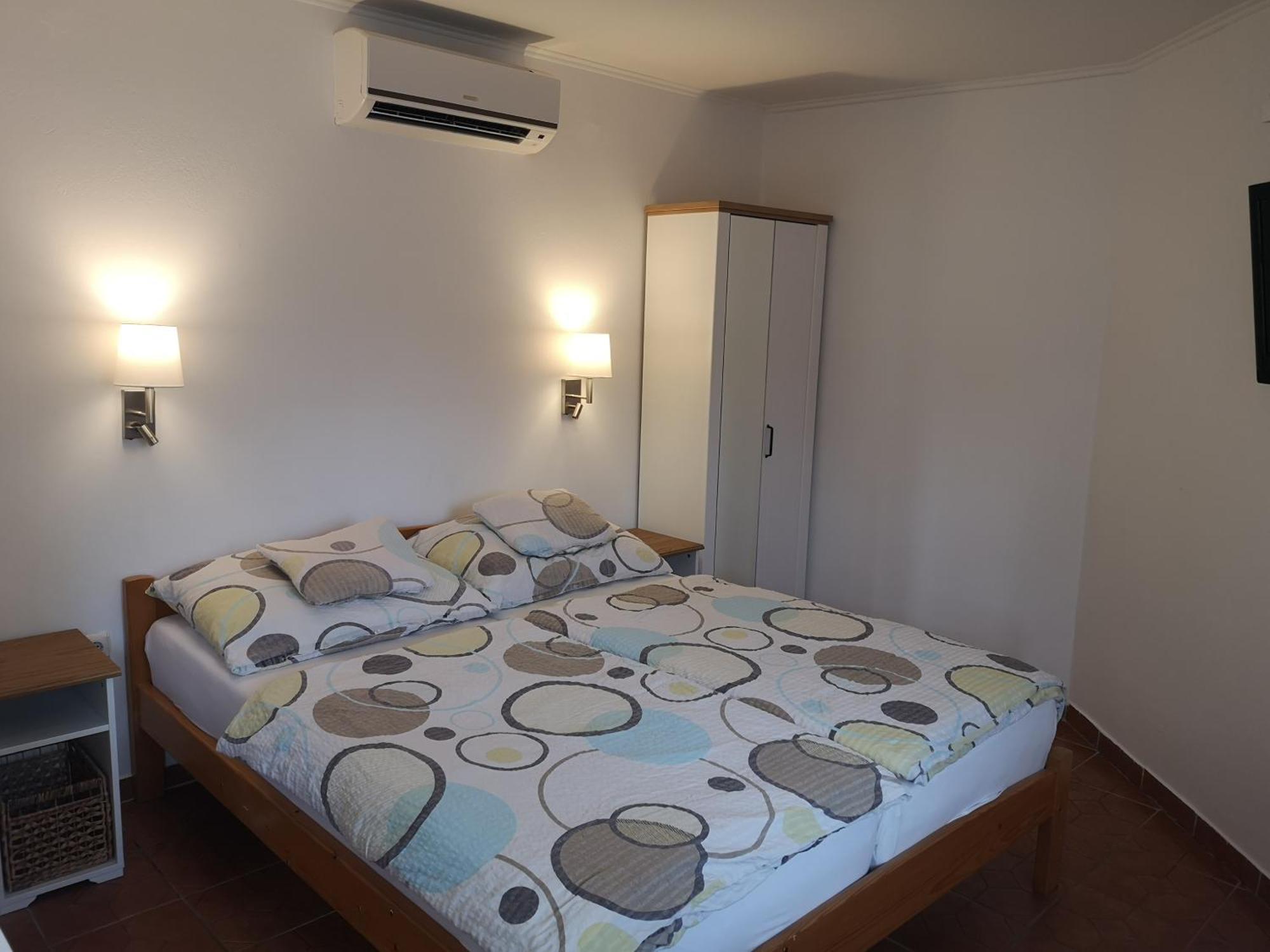 Apartman Kaszas Garden Mosonmagyaróvár Buitenkant foto