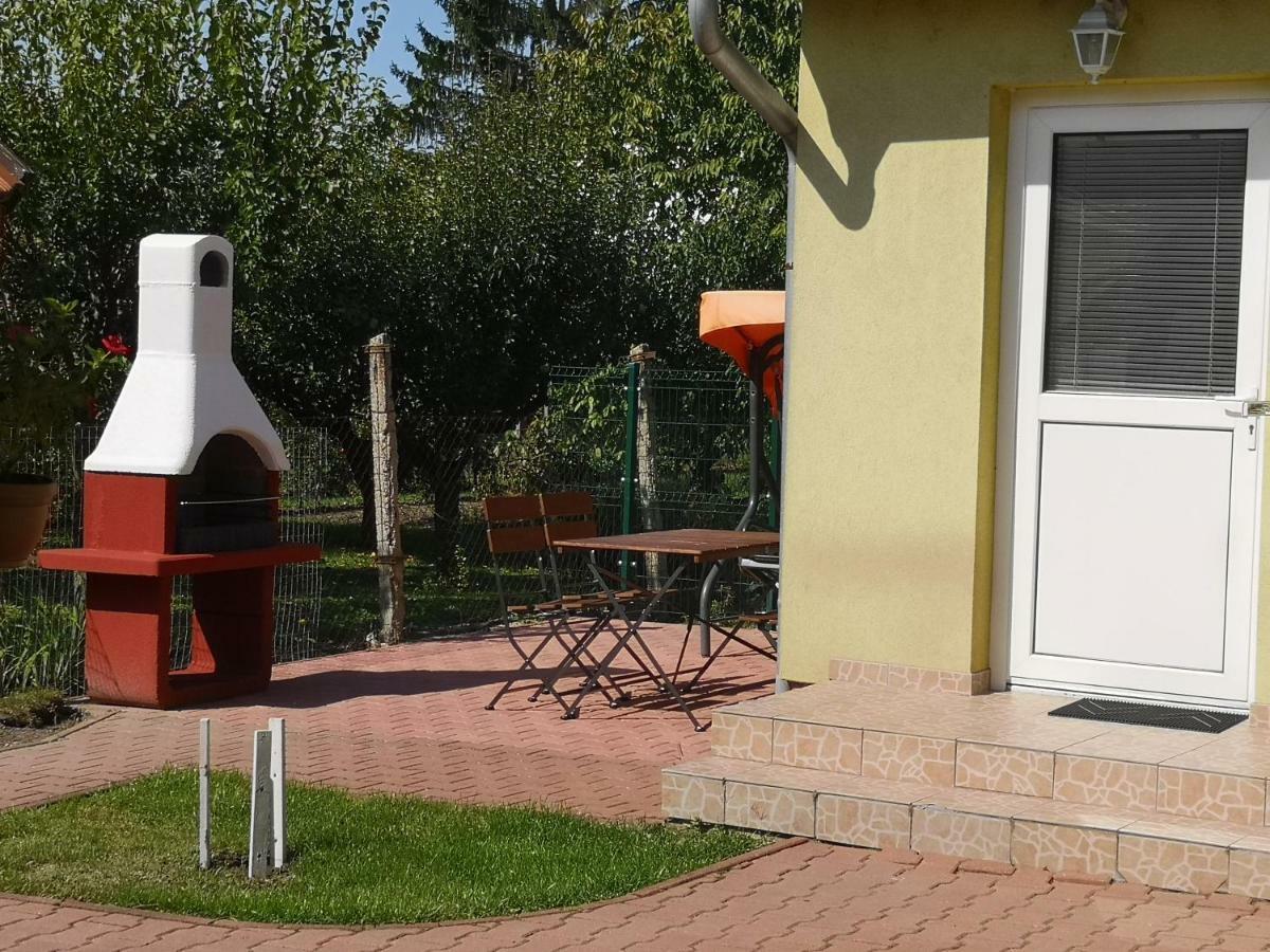Apartman Kaszas Garden Mosonmagyaróvár Buitenkant foto